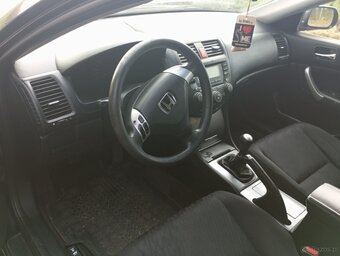 Honda Accord VII 2.0 bezyna - 4