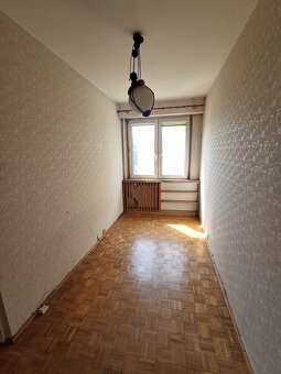 Mieszkanie o pow.32.29m2, I piętro, winda, do remontu,Kalisz - 4