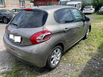 Peugeot 208 1.2VT-i 60kw, r.2014, klimatyzacja - 4