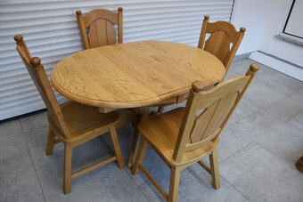 stół rozkładany i 4 krzesła - cały komplet z drewna dębowego - 4