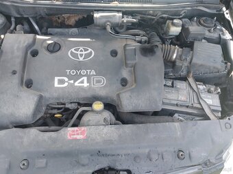 Sprzedam Toyotę - 4
