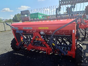 Siewnik zbozowy - 4