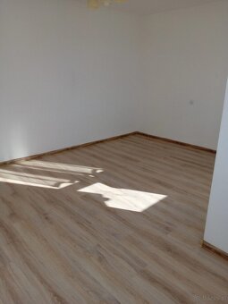 Wynajmę mieszkanie 3 pokojowe w Zgorzelcu - 4