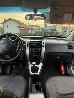 Hyundai Tuson 2.0 CRDI - 4