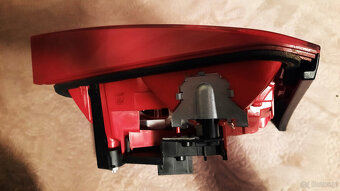 Tylna prawa lampa LED do Audi A4 B8 - 4