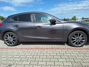 Sprzedam Mazdę 3 - 4