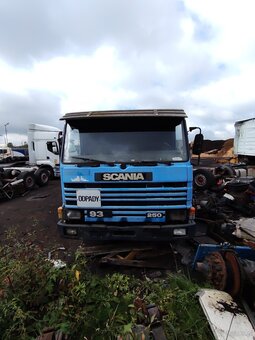 Scania 93 kabina - 4