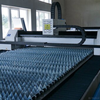Fiber Laser Wycinarka Laserowa CNC Ploter 3015G Weni 3Kw - 4