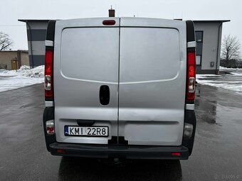 Opel Vivaro 2.5 CDTI L2H1 - 4
