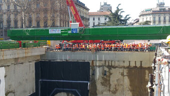 suwnica bramowa 160 ton – 25.600 mm. - 4