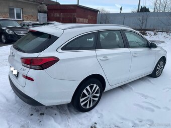 Hyundai I30 1.6CRDi 85kw, r.10/2019, klimatronic, nawigacja - 4