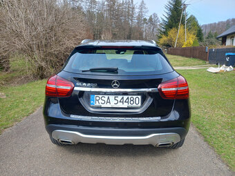 Mercedes Bena GLA 200 7G-DCT URBAN - 4