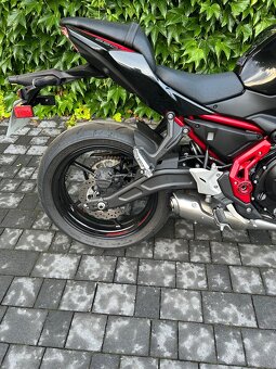 Kawasaki z 650 - 4