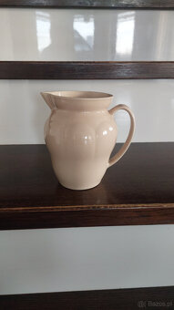 dzbanek z kamionki - 4