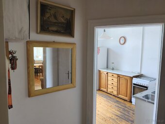 Bezczynszowe mieszkanie w zadbanej kamiennicy - 4