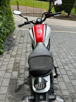Yamaha xsr 700 - 4