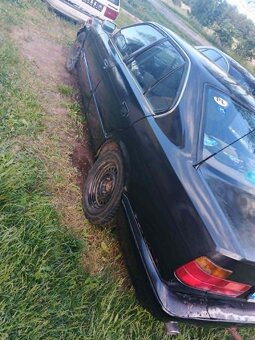 bmw e34 520 i - 4