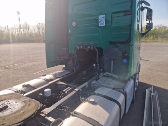 VOLVO FH 500 RETARDER ZAVADA NA MOTORU - 4
