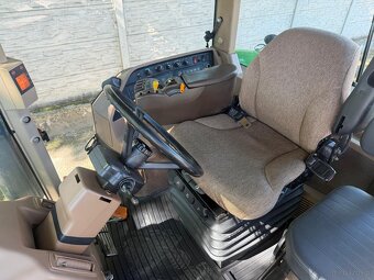 Ciągnik Rolniczy John Deere 8220 PowerShift rok prod. 2005 2 - 4