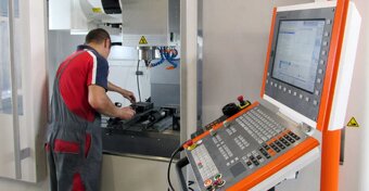 Usługi CNC , szlifowanie , frezowanie, toczenie, wyważanie - 4