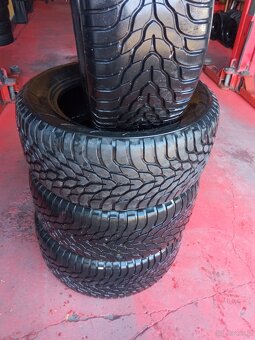 285/55/18r Yokohama AVS S/T Type-1 V801  wysokiej wydajności - 4