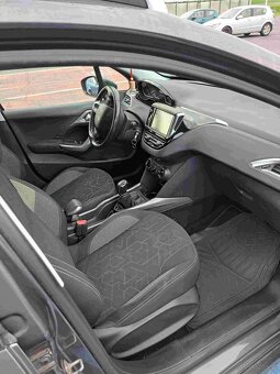 Peugeot 2008 - Diesel-Przeb -129 tys Rok 2017 - 4