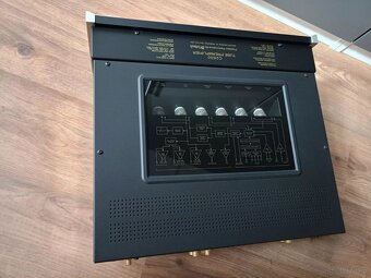 Mcintosh C2500 1850EUR - 4