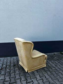 Fotel uszak w bardzo dobrym stanie - 4