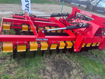 Brona talerzowa 4,0 m hydraulicznie składana, - 4