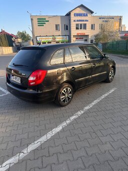 Sprzedam niezawodną Skodę Fabię z 2009 - 4