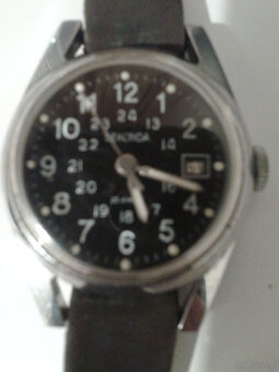 różne zegarki nakręcane - 4
