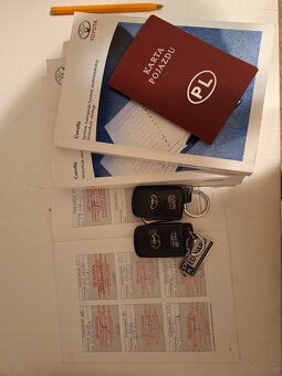 toyota corolla 1,3 sedan serwisowana 2014 r - 4