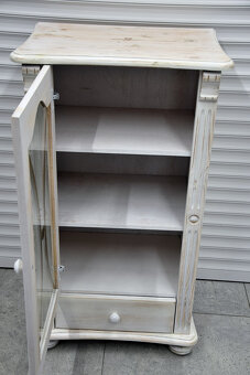 witryna z drewna sosnowego - jak nowa - 4