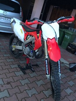 Honda CRF 450R 2009 - 4