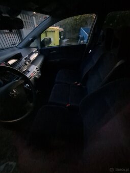 Honda Frv 1.8 lpg 2008 6 osób - 4