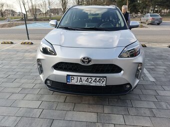 Sprzedam samochód toyotę Jaris cros - 4