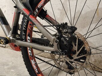 Nukeproof Snap dirt - 4