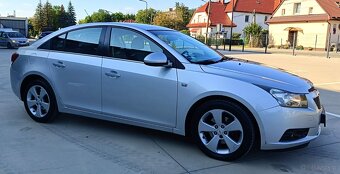 Sprzedam pięknego Chevroleta Cruze 2012 rok 2.0d ładny stan - 4
