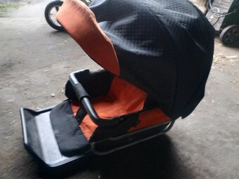 Sprzedam wózek z spacerówką - 4