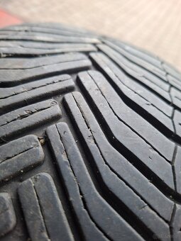 Opony MICHELIN CROSSCLIMATE 205/55/16 r m+s całoroczne rok 2 - 4
