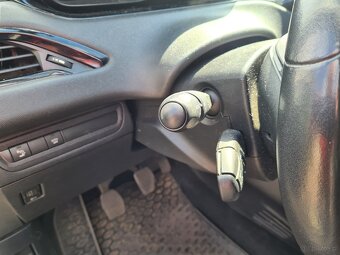 Peugot 208 diesel - 4