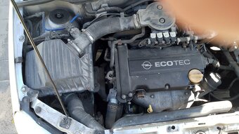 opel corsa c 1.2 gaz - 4