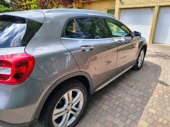 GLA250 4 MATIC - 4