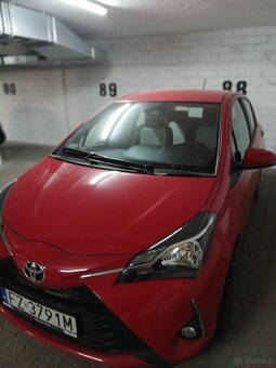 Toyota yaris - 4