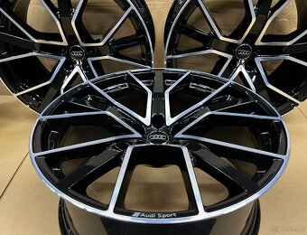 Felgi Audi Q8 SQ8 10J x 22 ET21 4M8601025Q / AQ 5x112 - 4