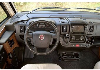 eura mobil integra 890 - 4