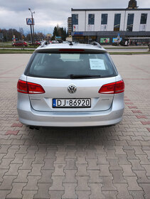 Sprzedam VW Passat, 2014 rok, diesel, srebny kombi, manual - 4