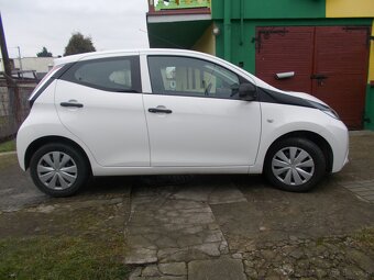TOYOTA AYGO - 4