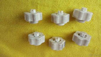 Nakrętka przykręcenia tylnej lampy opel astra g hachback - 4