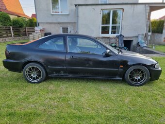 Honda Civic EJ2 LSi 1995 Coupe - 4